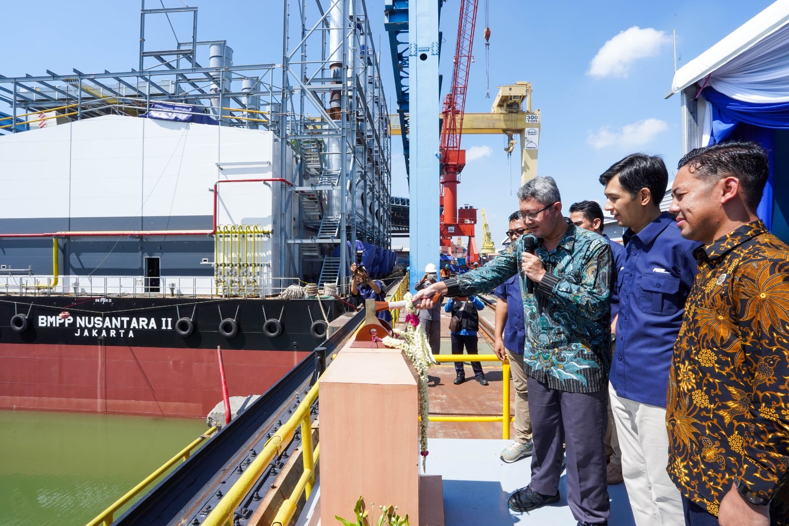 PAL Indonesia Shipnaming Launching Kapal Pembangkit Listrik Terapung