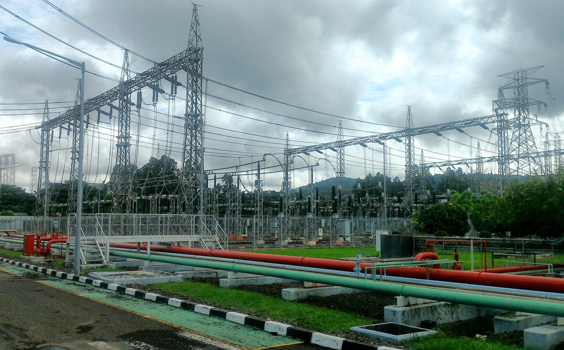 Skema Power Wheeling Dalam RUU EBET Menjerat Rakyat - Dunia Energi