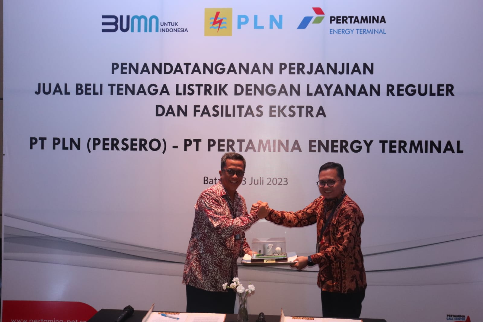 Pertamina Energy Terminal Dan PLN Teken Perjanjian Jual Beli Listrik ...